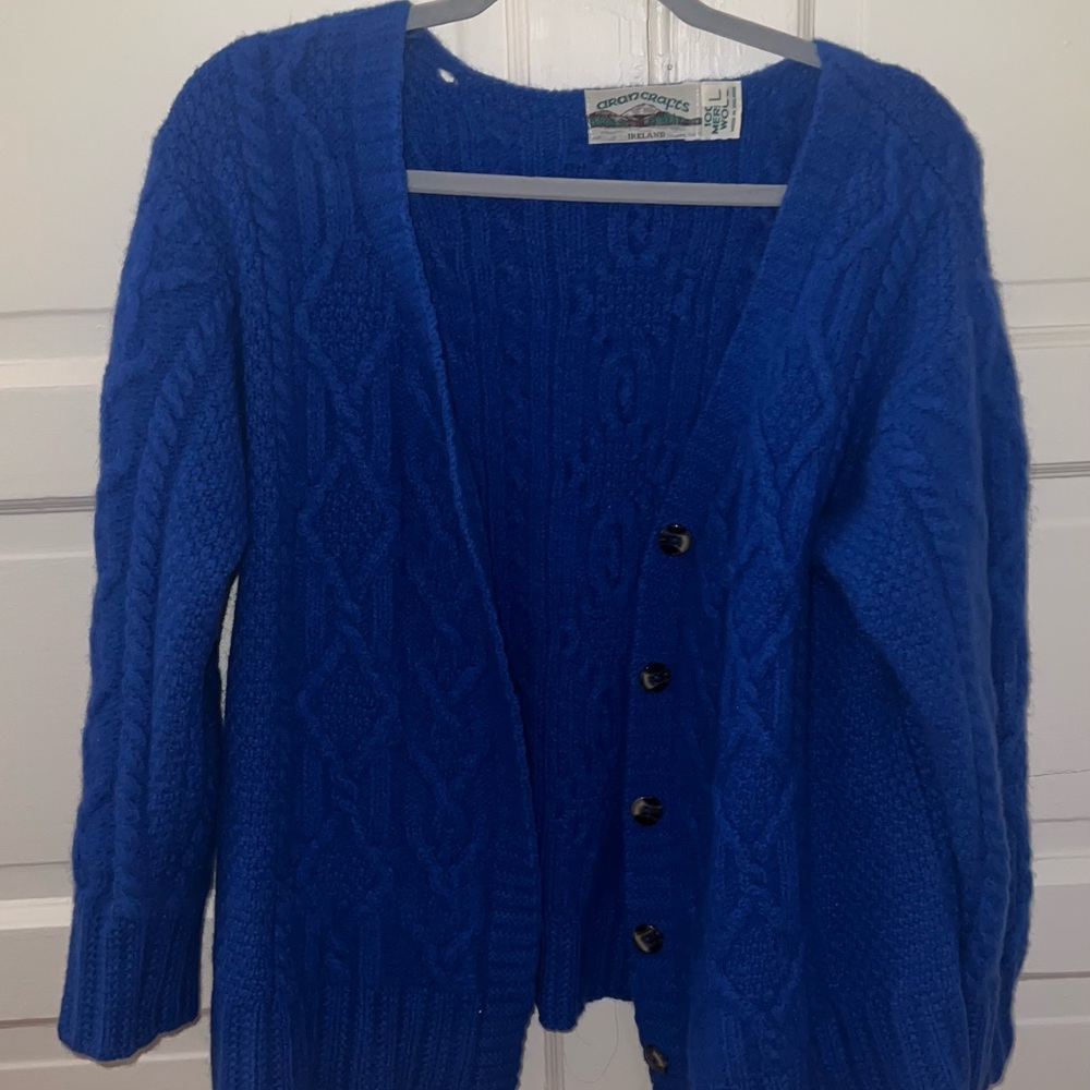 100% Irish Wool Sweater - fit M-L